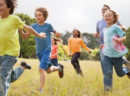 Children Running In Park 800x445